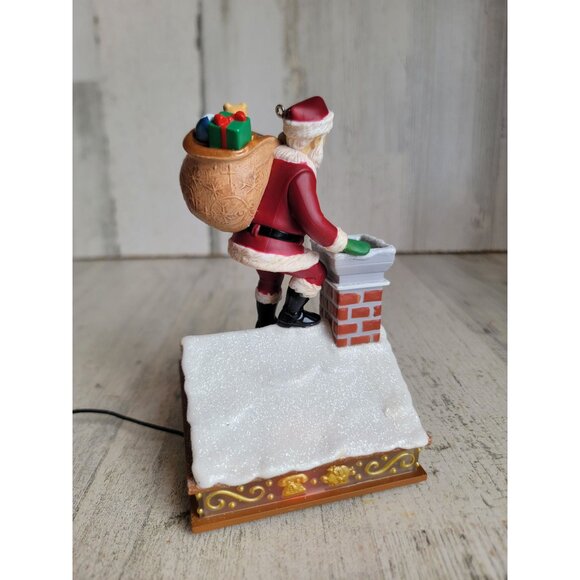 Hallmark Up on the house top magic ornament Xmas Santa Claus - Picture 3 of 6